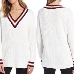 1901 Vneck tennis sweater